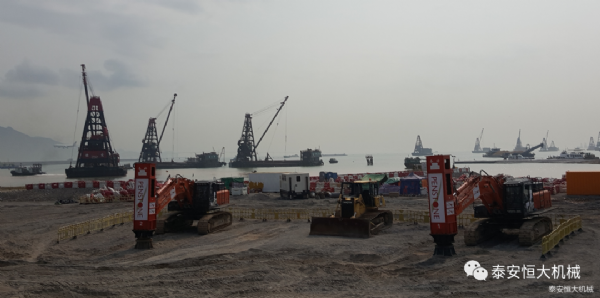 高速液壓夯實(shí)機(jī)香港機(jī)場(chǎng)施工 高速液壓夯實(shí)機(jī)香港機(jī)場(chǎng)施工